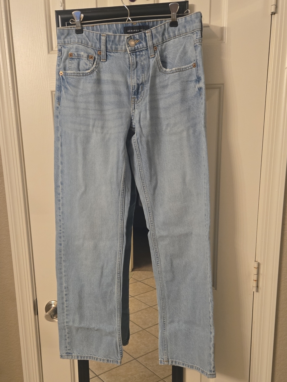 Aeropostale Women's Low Rise Baggy Jeans Sz 4R